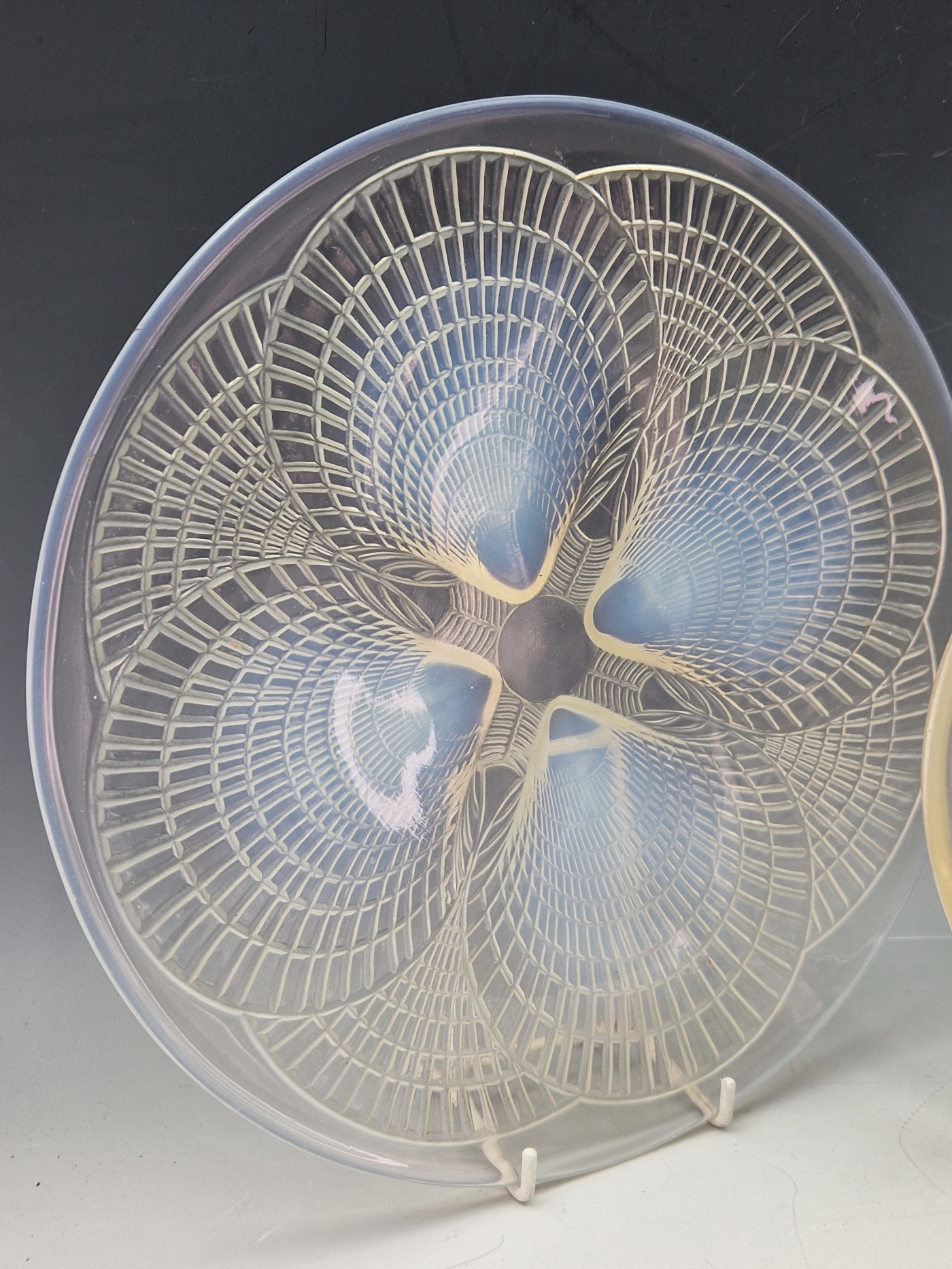 A LALIQUE COQUILLES PATTERN BOWL, ENGRAVED R LALIQUE. Dia. 21cms. TOGETHER WITH A COQUILLES - Image 2 of 5