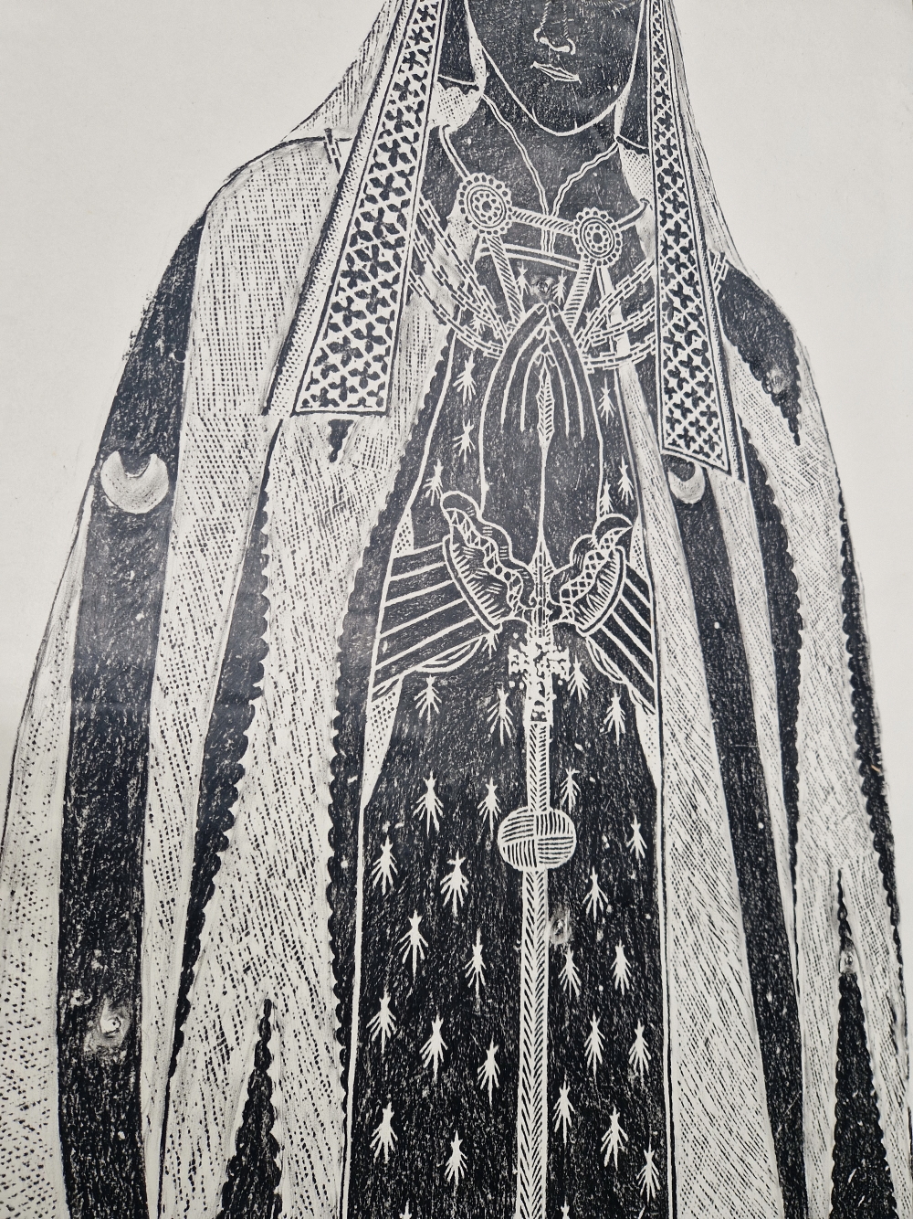 A LARGE BRASS RUBBING OF ELIZABETH DE VERE, COUNTESS OF OXFORD, FROM THE BRASS AT ST MARY'S - Image 5 of 12