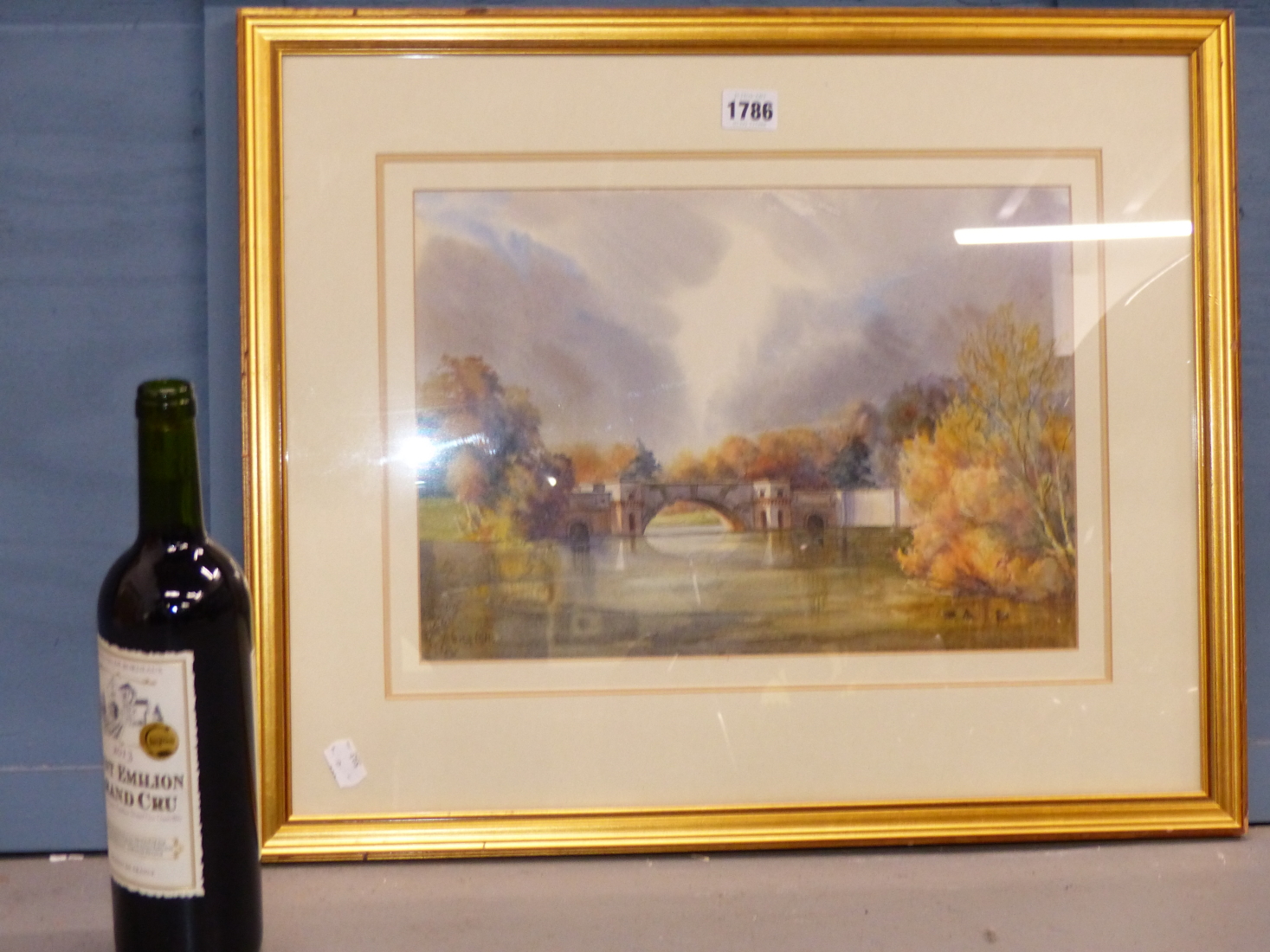 VALERIE PETTS (20TH CENTURY) ARR, BLENHEIM LAKE, OXFORDSHIRE, SIGNED, WATERCOLOUR, 36.5 X 26CM. - Bild 4 aus 4