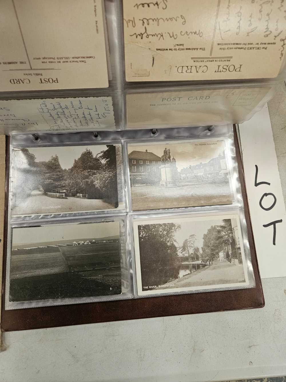 An album of post cards, military, naval and souvenir views - Bild 37 aus 55