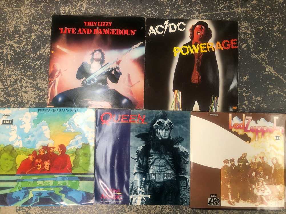 10 LP records and 3 12" singles to include Jimmy Hendrix, Motorhead, ACDC, Megadeth, Bob Dylan, annd - Image 3 of 3