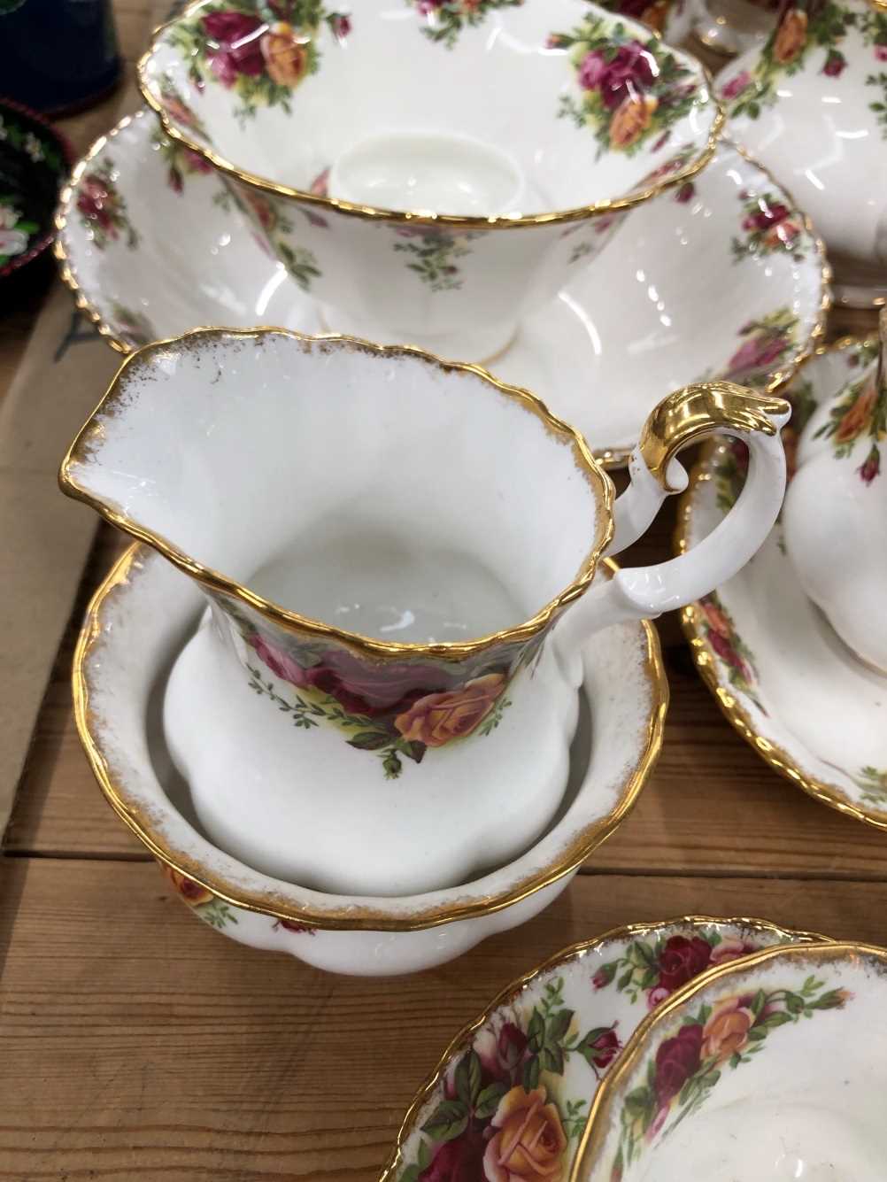 A part set of Royal Albert old rose pattern tea wares, two tureens, two vases, etc. There is a - Image 7 of 20