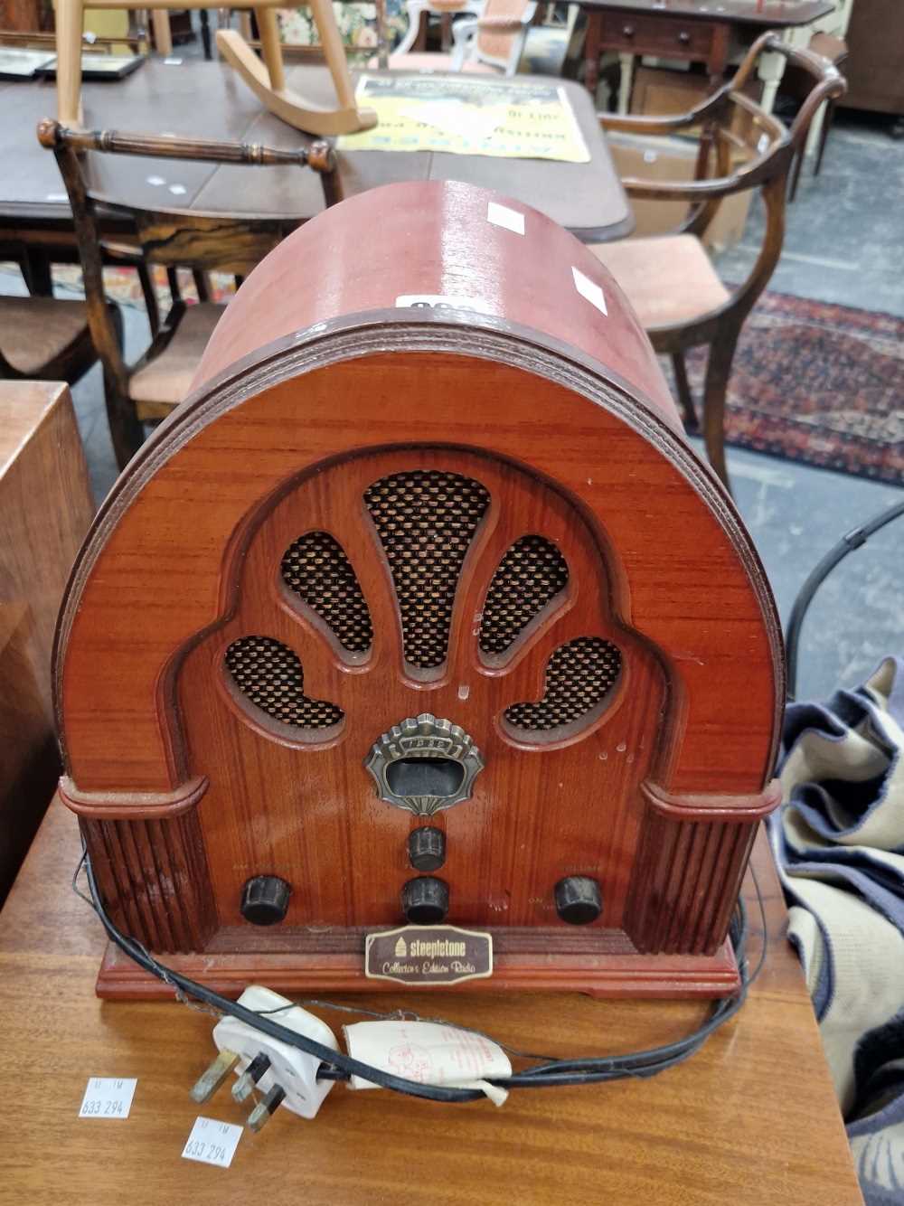 A retro style radio.