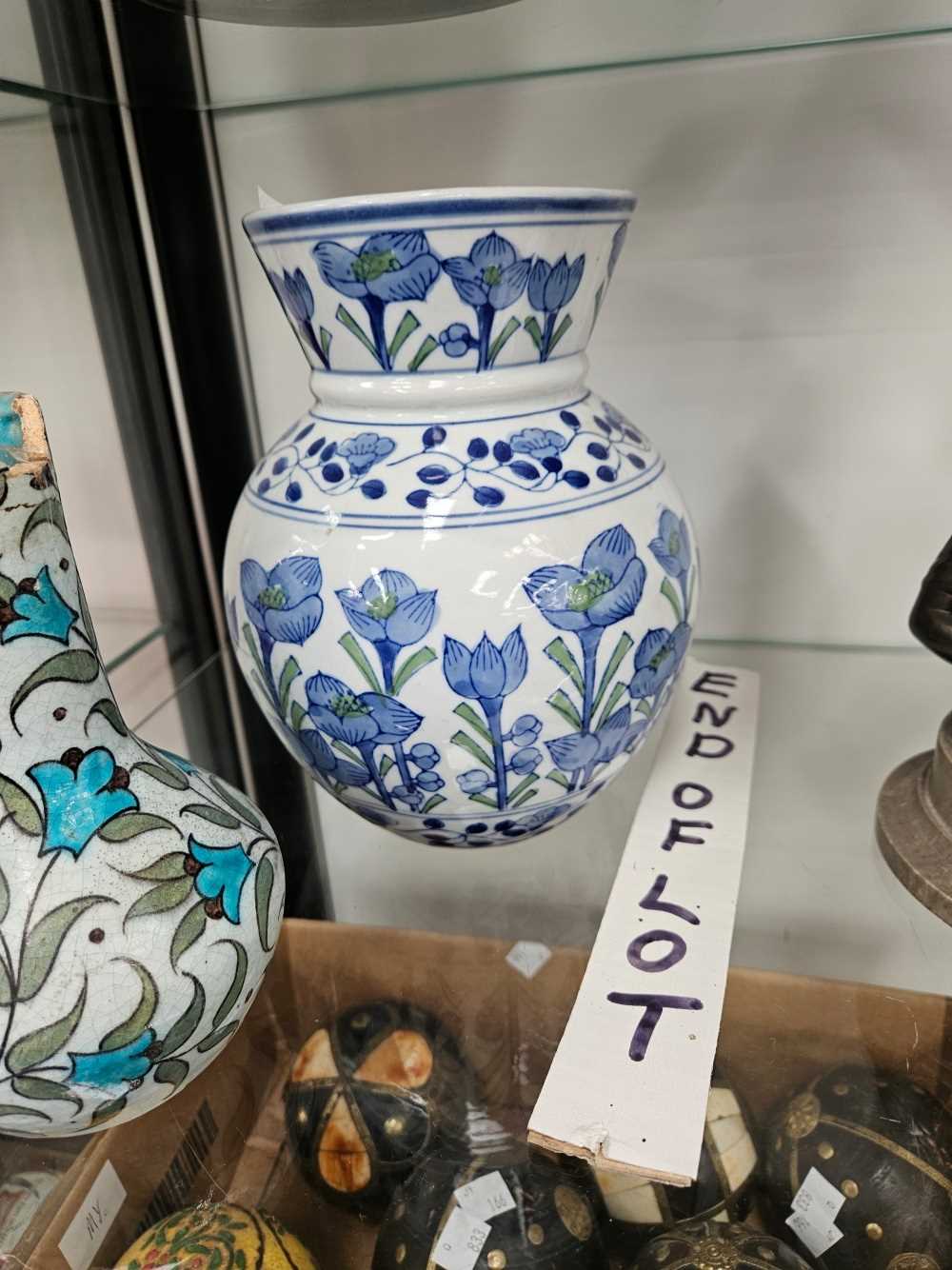 An William De Morgan Iznik bottle vase together a porcelain vase decorated with stems of blue - Image 12 of 15