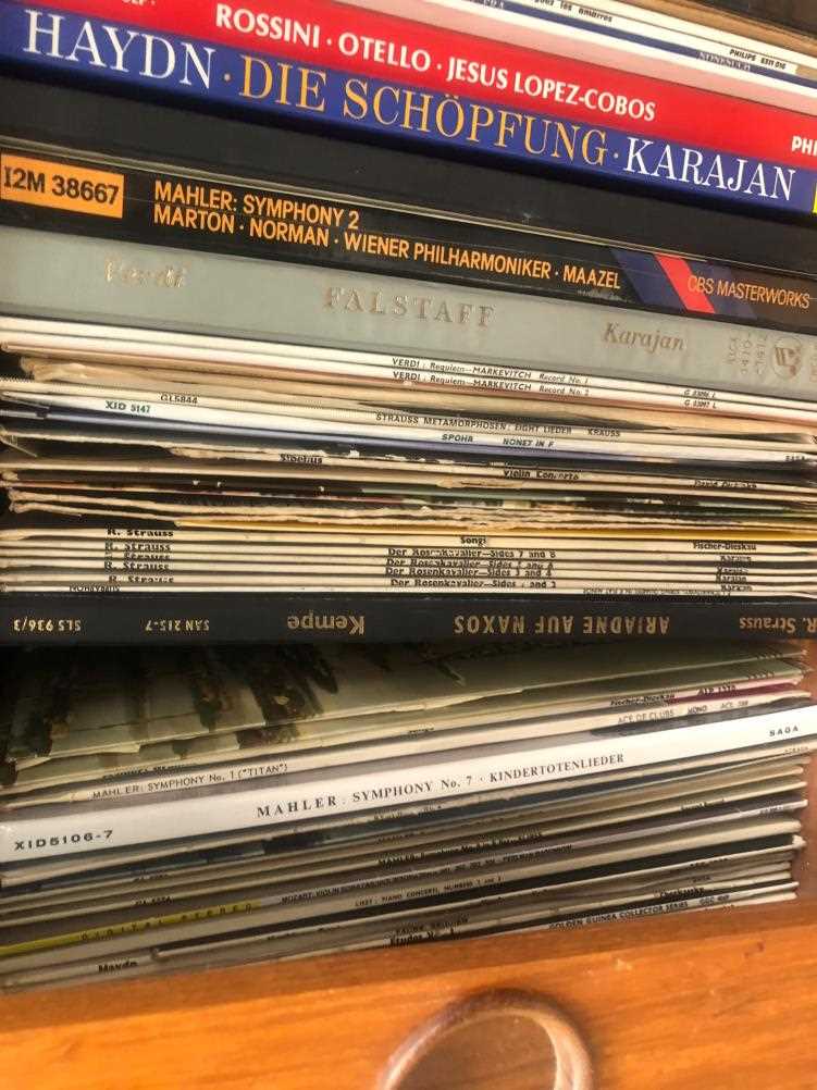 A 1970s record cabinet, LP, single and 78 rpm records, mainly classical - Image 4 of 5