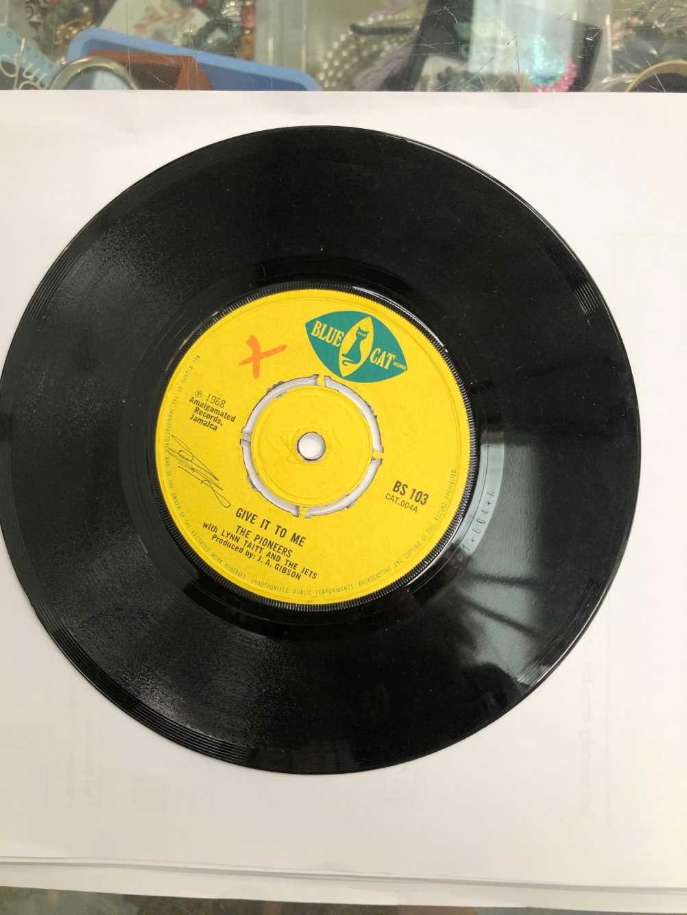 7" single record, The Pioneers-Give it to me / Someday, Someway, Bluecat BS103. Extra images have