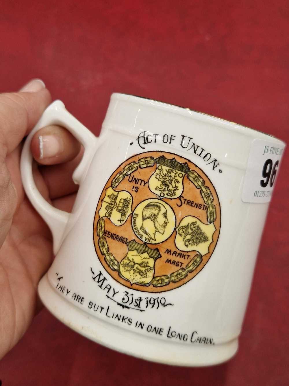 Two rare South Africa commemorative union day 1910 mugs. - Image 4 of 5