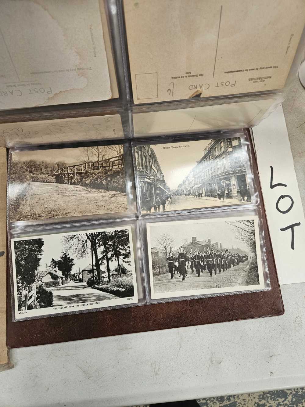 An album of post cards, military, naval and souvenir views - Bild 19 aus 55