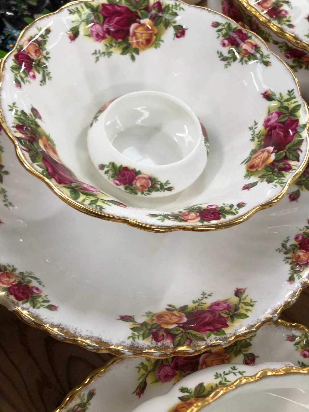 A part set of Royal Albert old rose pattern tea wares, two tureens, two vases, etc. There is a - Image 19 of 20