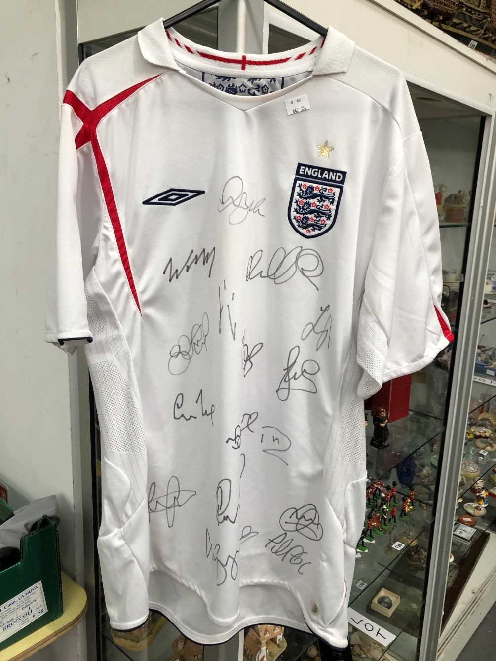 Multi-signed England football shirt with COA and a black Liverpool signed shirt by Michael Owen - Image 10 of 21