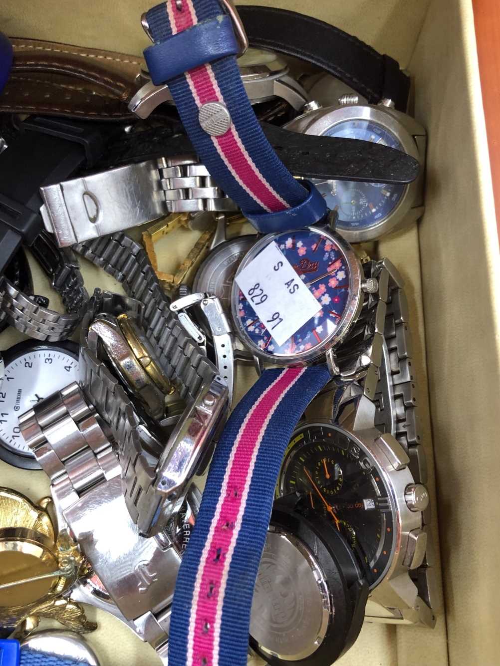 A collection of wristwatches to include Fossil, Casio, D&G, Focus, Sekonda, Storm, Samsung Gear S2 - Bild 4 aus 5