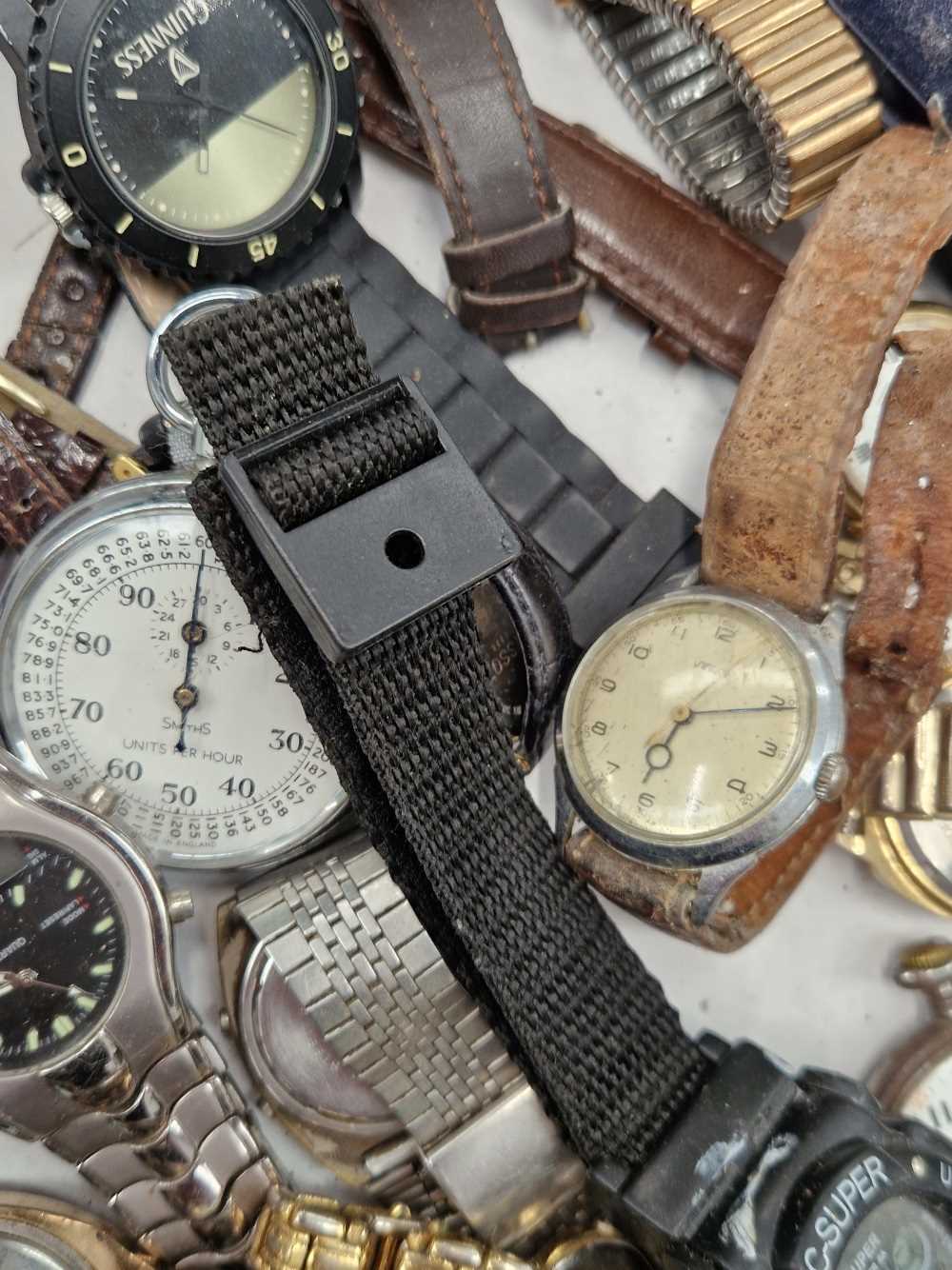 A collection of vintage watches to include Lorus, Montine, Ramona, Ingersoll, Avia, Sekonda etc. - Image 2 of 4