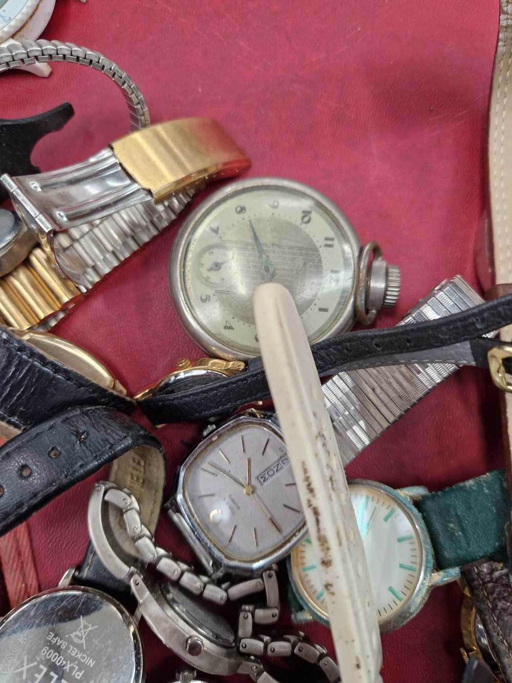 A collection of various wrist watches to include Everite Junior, Casio, Rotary, Seiko, Kred, - Bild 3 aus 4