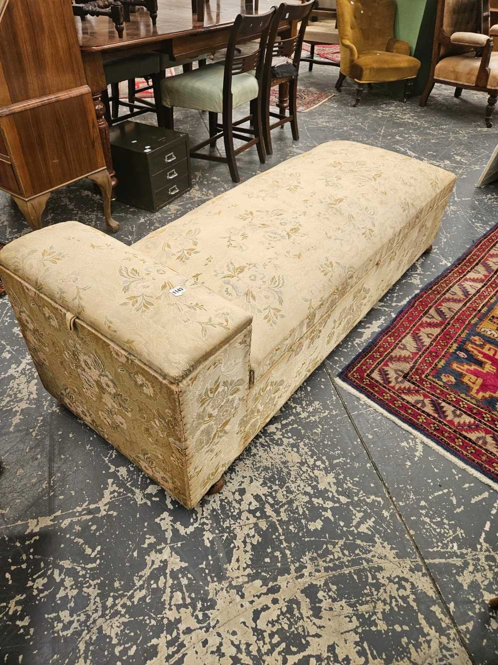 An antique box ottoman, H 57 L 175 D 65 cm. - Image 11 of 11