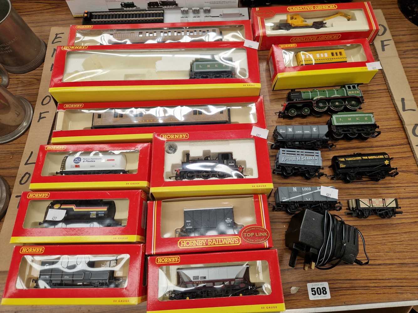 Hornby 00 gauge engines and rolling stock /carriages etc.