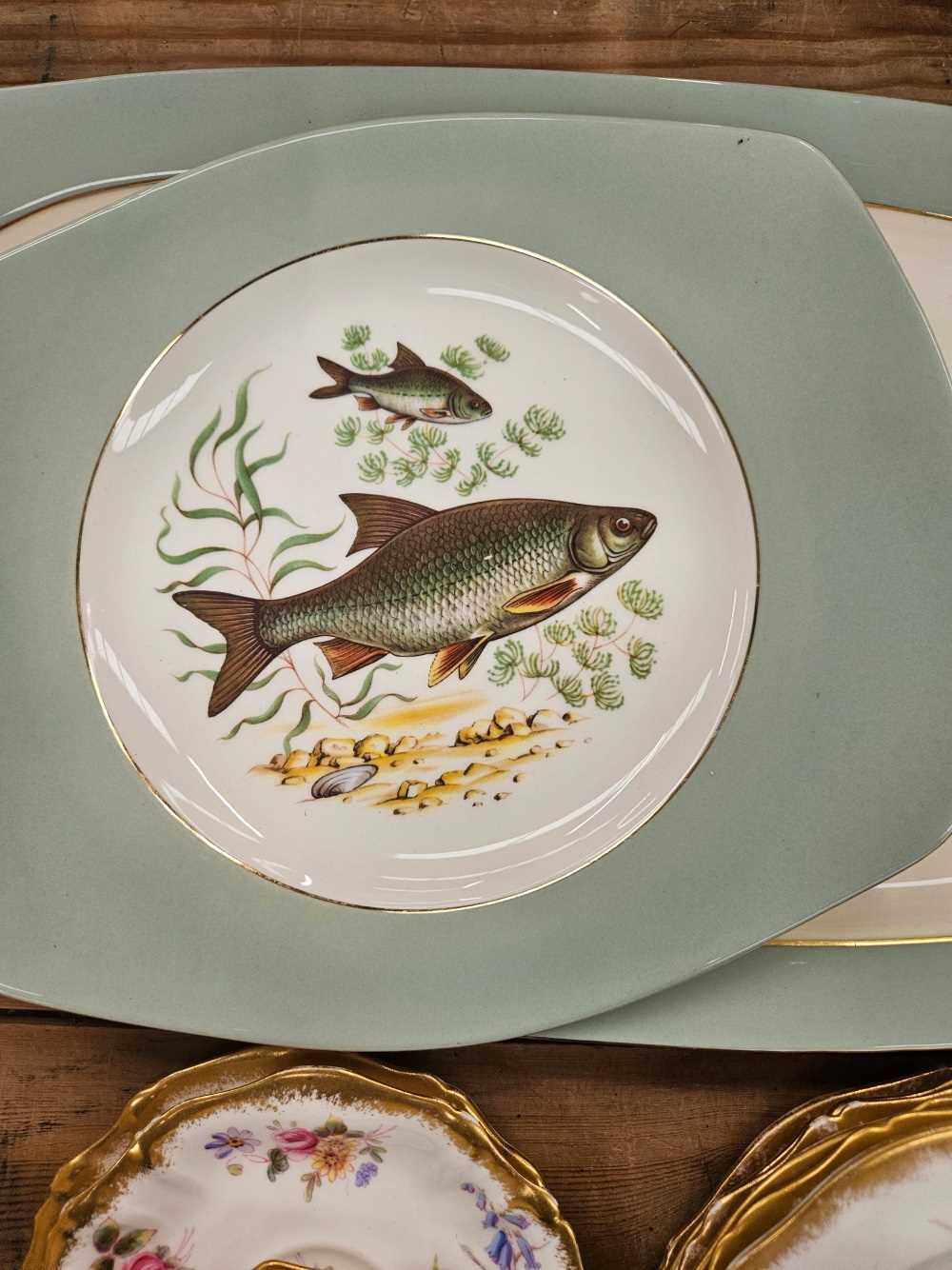 Hammersley and other tea wares, a part fish service, Indian tree and other plates, drinking glass - Image 25 of 57