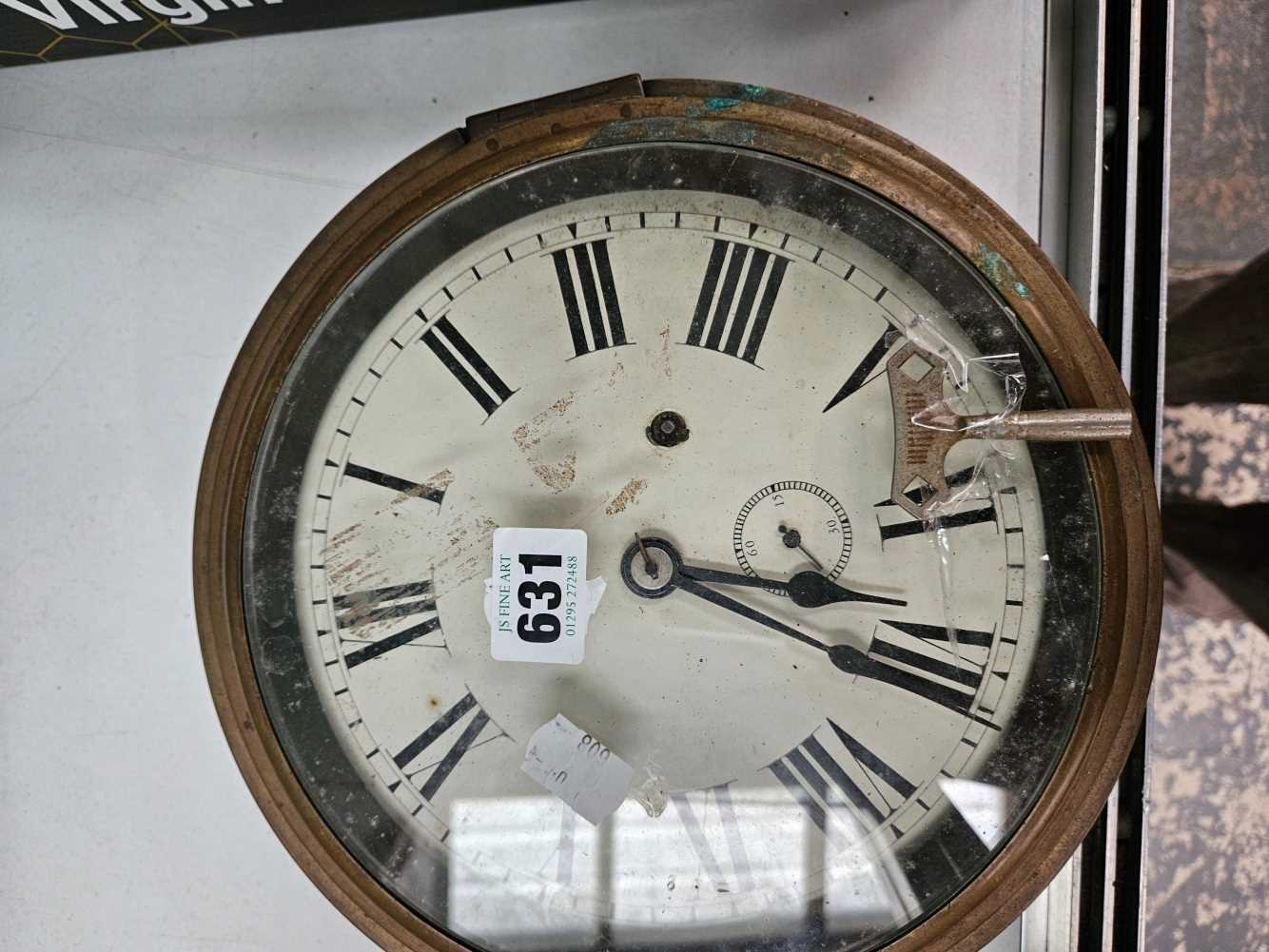 A bulkhead clock. - Image 2 of 13