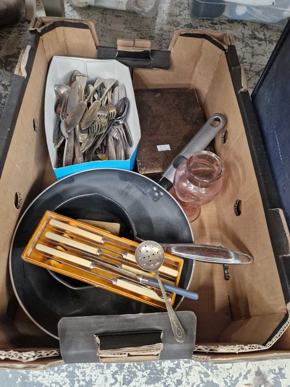 Various vintage cutlery etc.