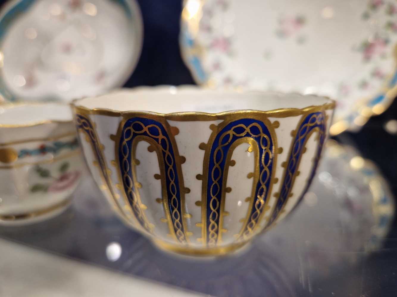 A Derby tea bowl gilt about Smiths blue loops, blue mark, a tea bowl painted with floral swags - Image 9 of 9