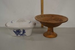 A large wooden tazza, a small cream Wedgwood tazza and a stone ware tureen and cover (3)