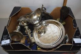 Mixed Lot: Assorted metal wares to include serving dishes, trophies, napkin rings etc
