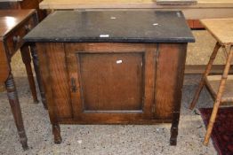 Early 20th Century marble top wash stand