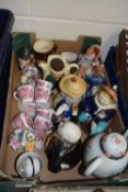 Mixed Lot: Assorted novelty teapots, figurines, tea wares etc