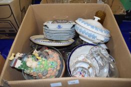 Mixed Lot: Assorted ceramics to include Wedgwood Queens Ware and others