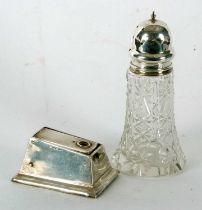 Mixed Lot: Edwardian silver mounted table cigar cutter, Birmingham 1906, makers mark for Levi &