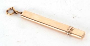 An Edwardian 9ct gold carpenters two part pencil of plain polished form, hallmarked for Chester