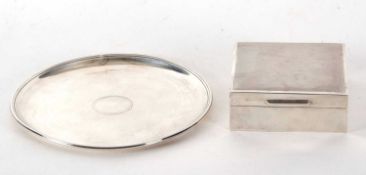 Mixed Lot: George V silver card salver of circular form with reeded edge and raised plain central