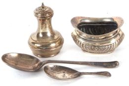 Mixed Lot: George V silver caddy spoon, Sheffield 1917, makers mark for C W Fletcher & Son Ltd, a