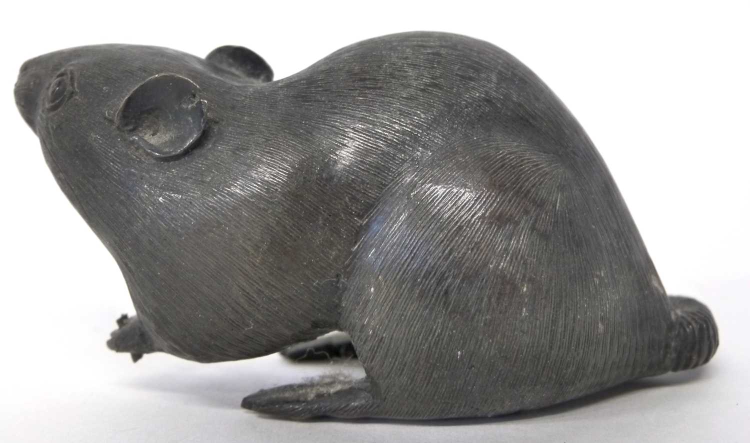 Small Oriental Bronze model of a Rat - Image 3 of 7