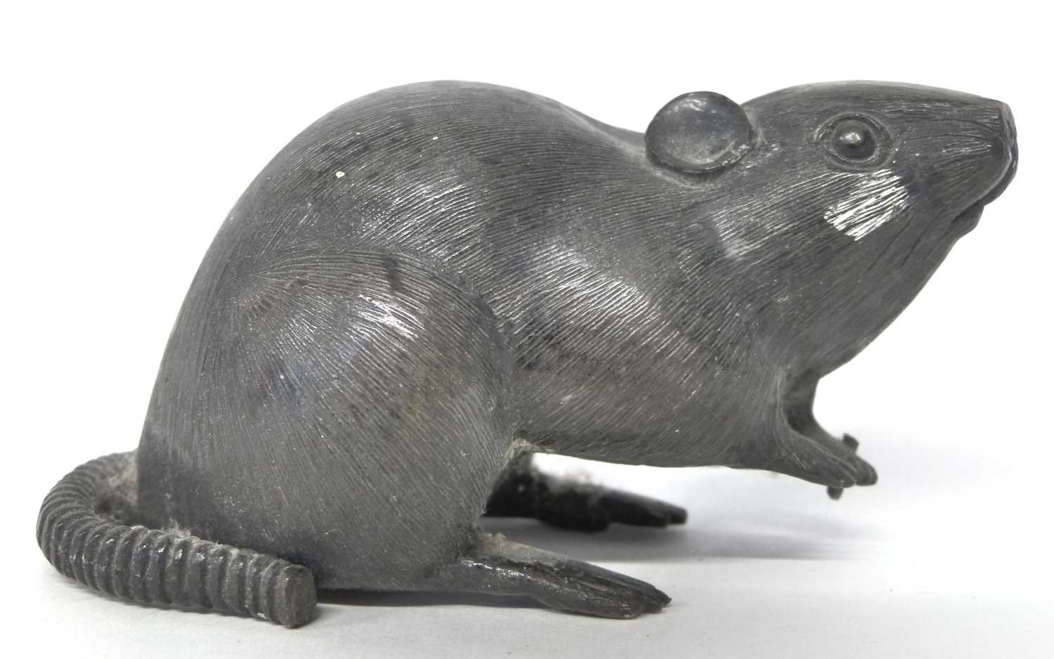 Small Oriental Bronze model of a Rat - Image 5 of 7