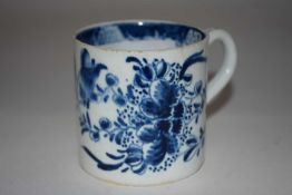 A Bow porcelain coffee can with blue and white design, 6cm high