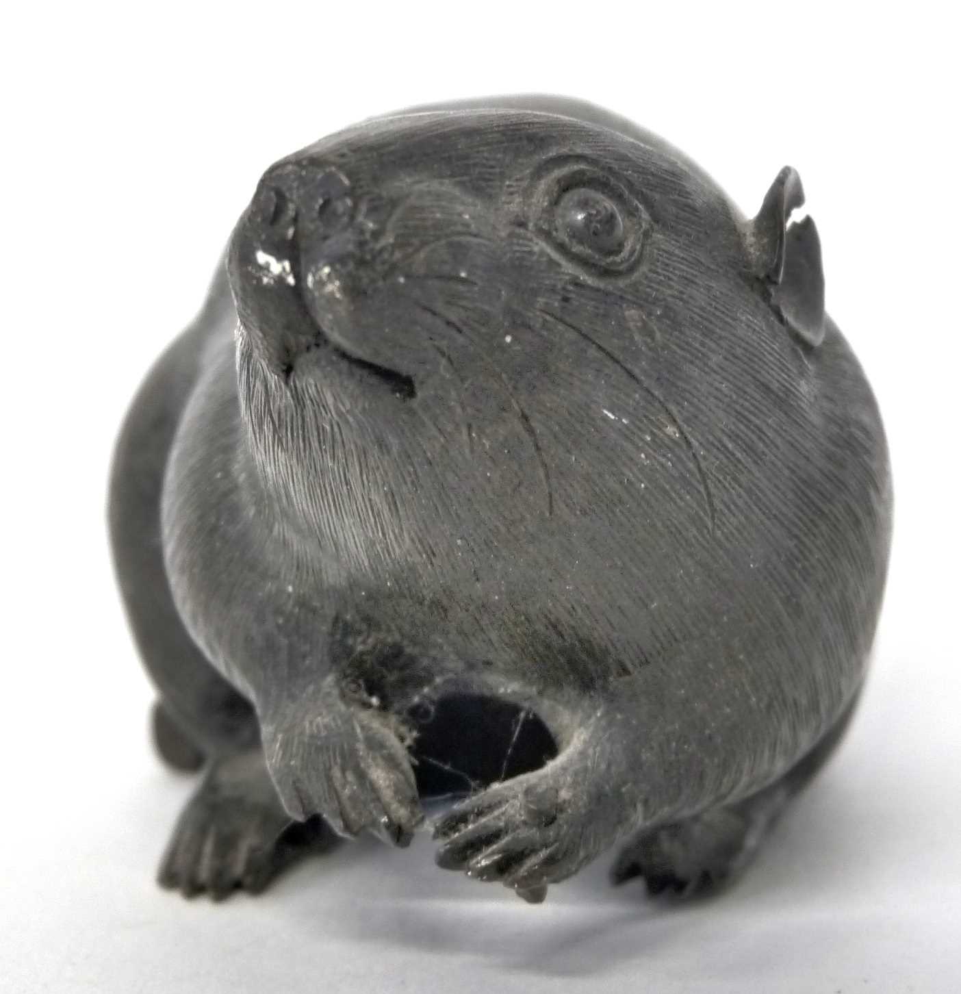 Small Oriental Bronze model of a Rat - Image 2 of 7