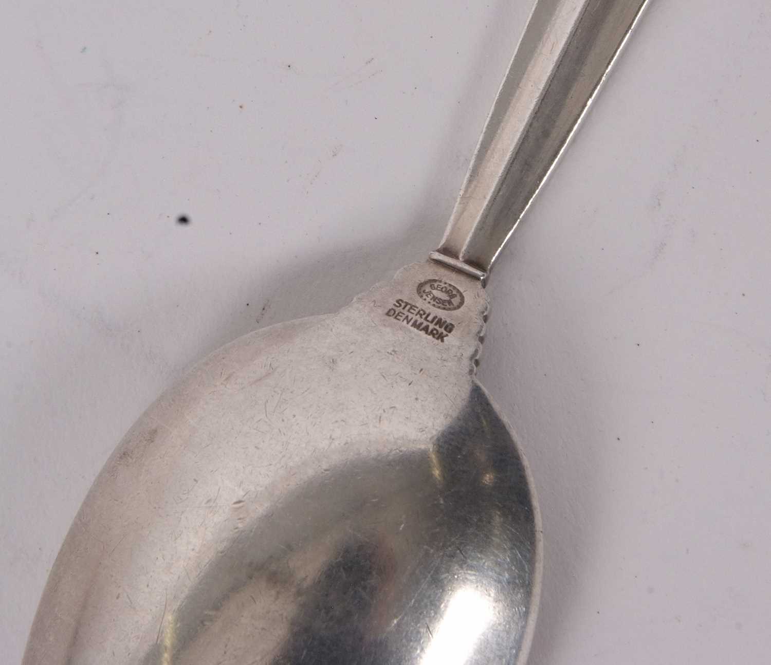 A Georg Jenson sterling pyramid pattern child's food pusher, London import mark for 1963 together - Image 4 of 5