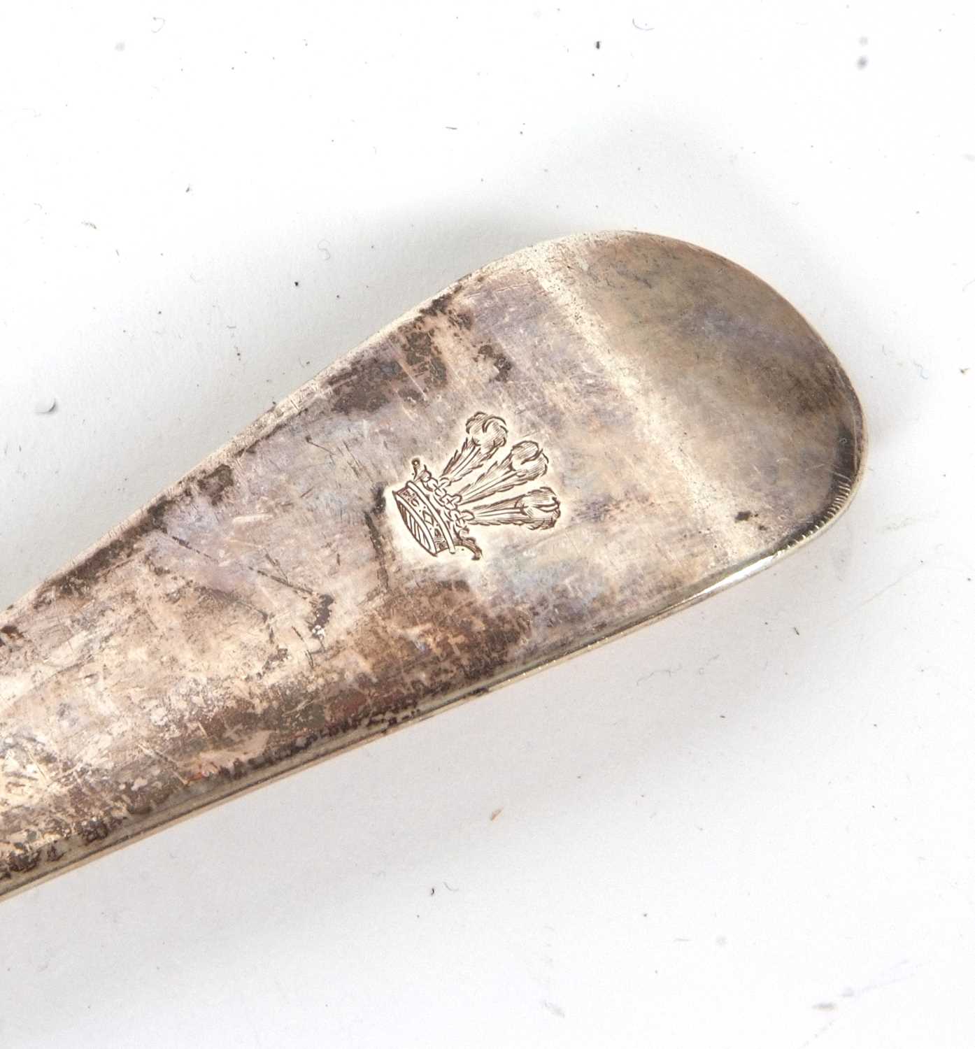 A George V Hanovarian rat tail pattern soup ladel, hallmarked for London 1915, makers mark - Image 2 of 3