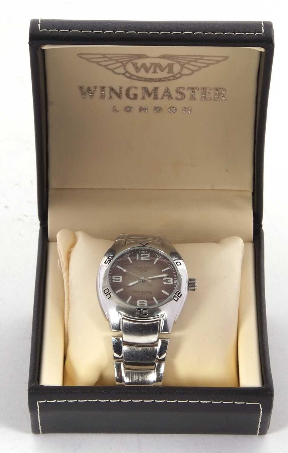 A Wingmaster of London quartz wristwatch, the watch has a gradiant brown dial with Arabic hour - Image 3 of 4