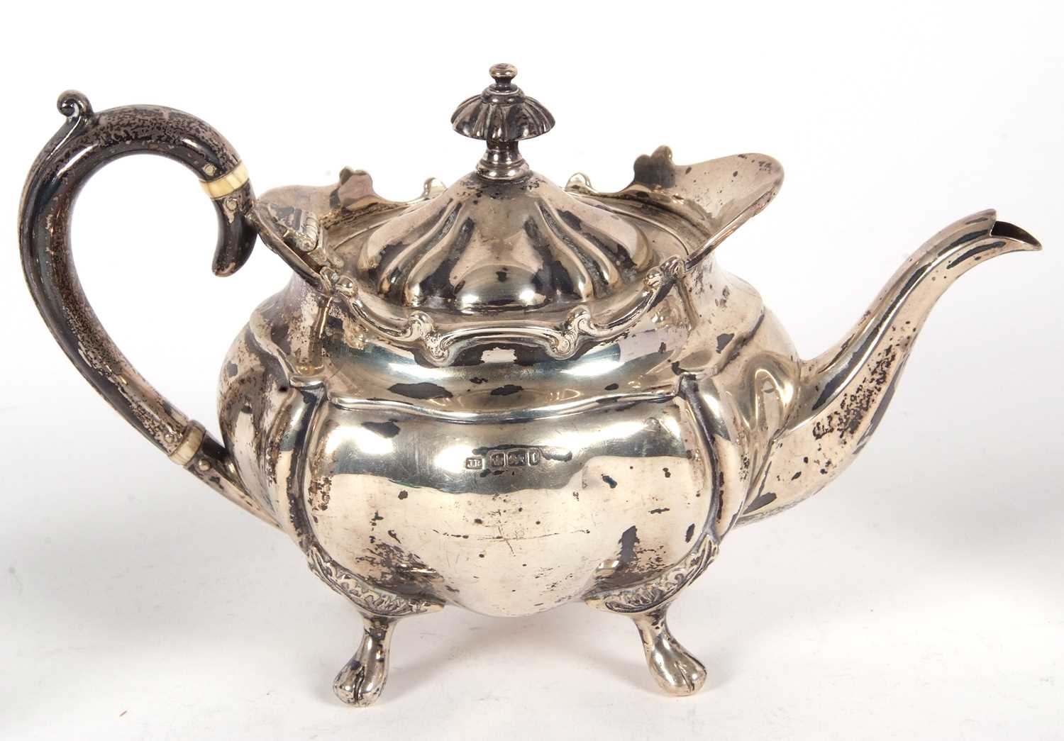 An Edwardian three piece bachelor tea service of shaped oval form, applied scroll rims on splayed - Image 3 of 7