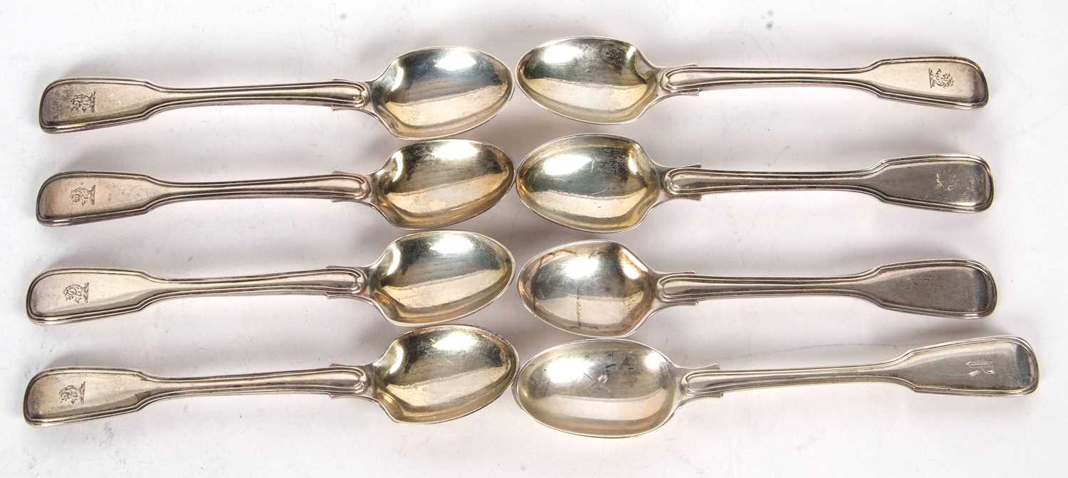 Six William IV silver teaspoons, fiddle and thread pattern, engraved with a demi-lion, London 1831