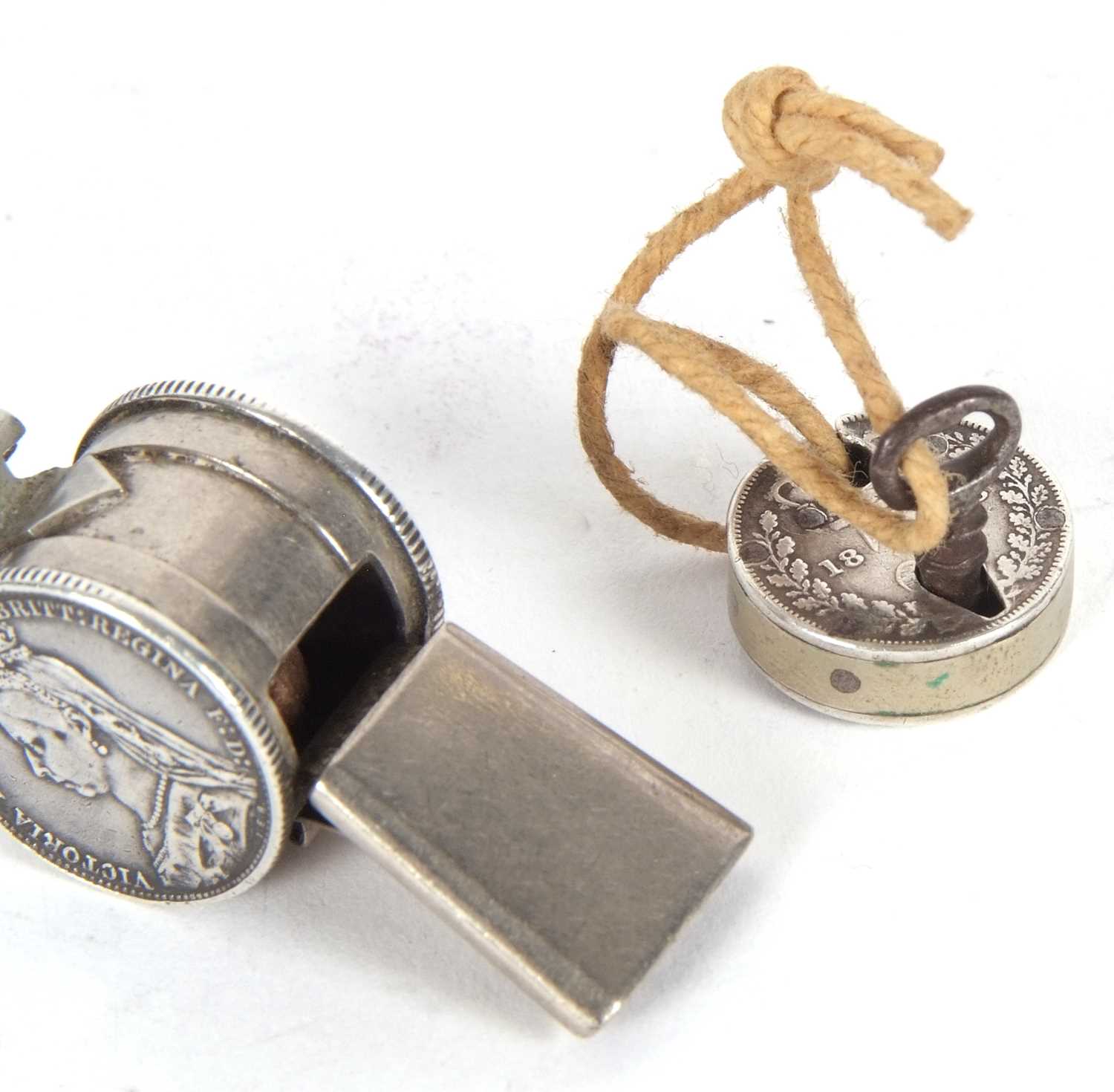 Mixed Lot: Vintage small whistle, the barrel shaped chamber with two Victorian sixpence coins - Image 2 of 3