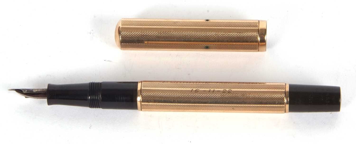 A Watermans Ideal 9ct gold cased fountain pen, engine turned decorated barrel and screw off cap, - Image 6 of 7