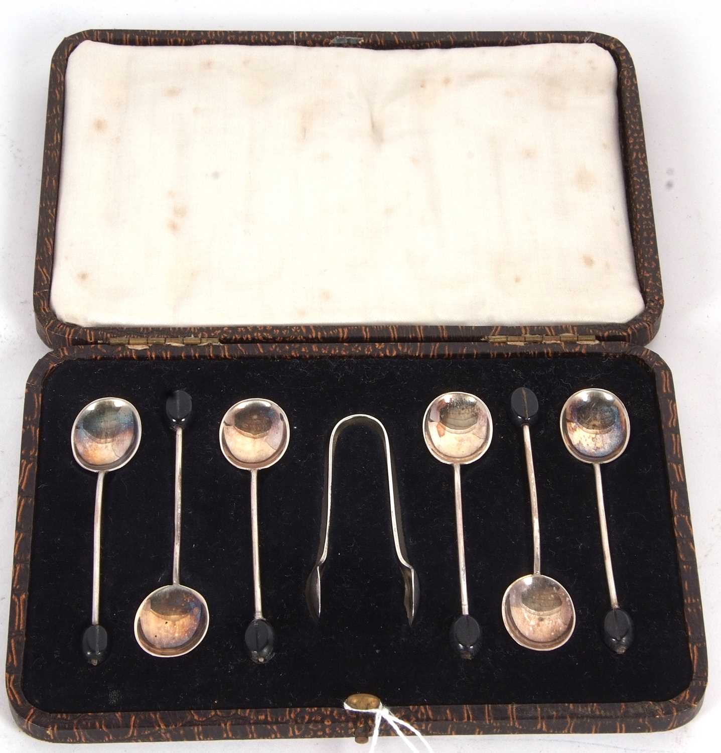 Cased set of six George V silver bean end coffee spoons, Sheffield 1929, makers mark Cooper Bros