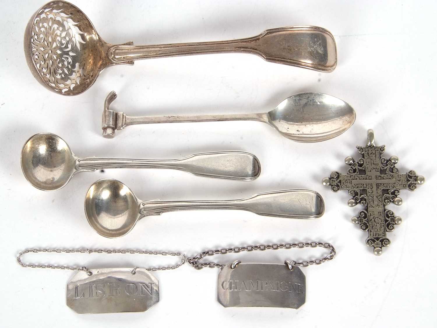 Mixed Lot: A William IV silver fiddle and thread pattern sifting ladle engraved with a Griffin and