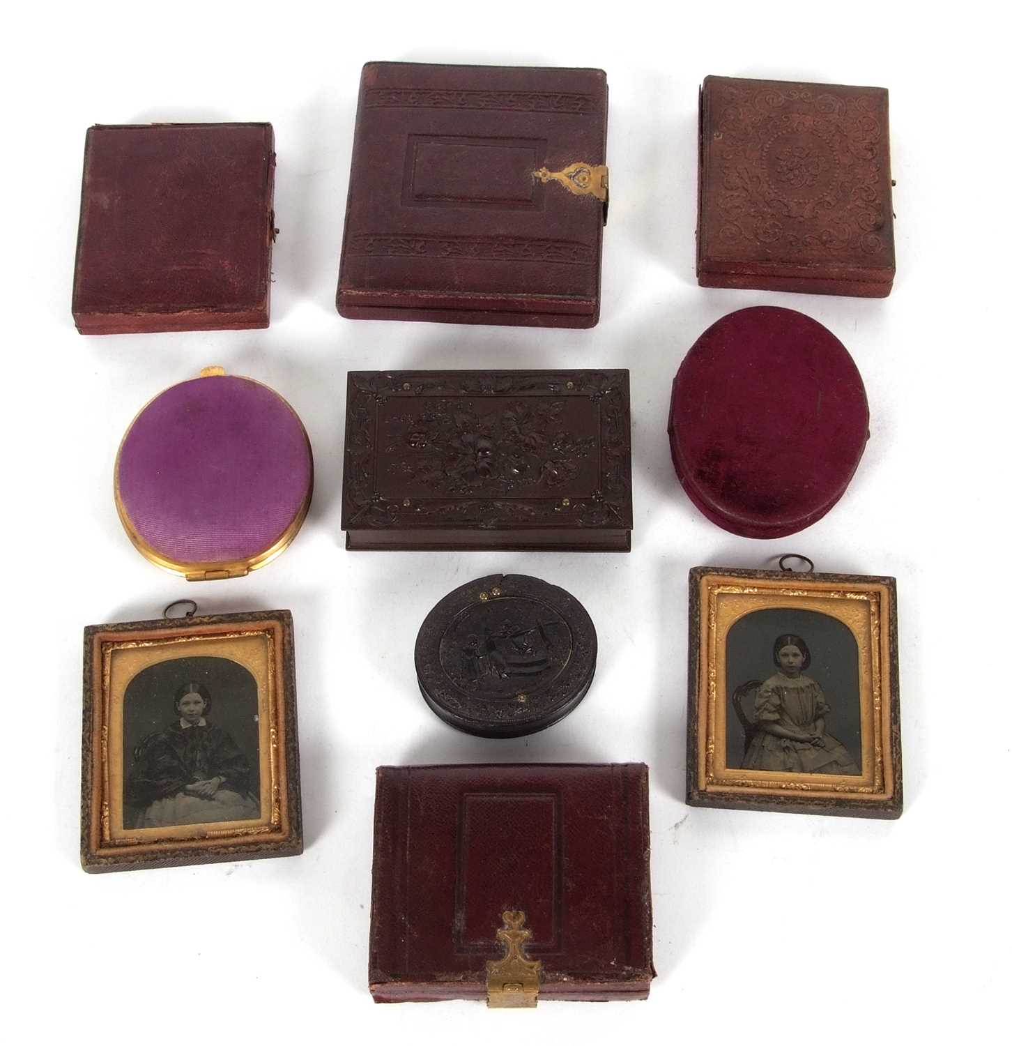 Mixed Lot: Vintage Daguerreotope photographs etc to include a vulcanite case double Daguerreotope of - Image 10 of 10