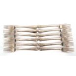 Twelve George III thread pattern double struck thread pattern table forks, 890gms