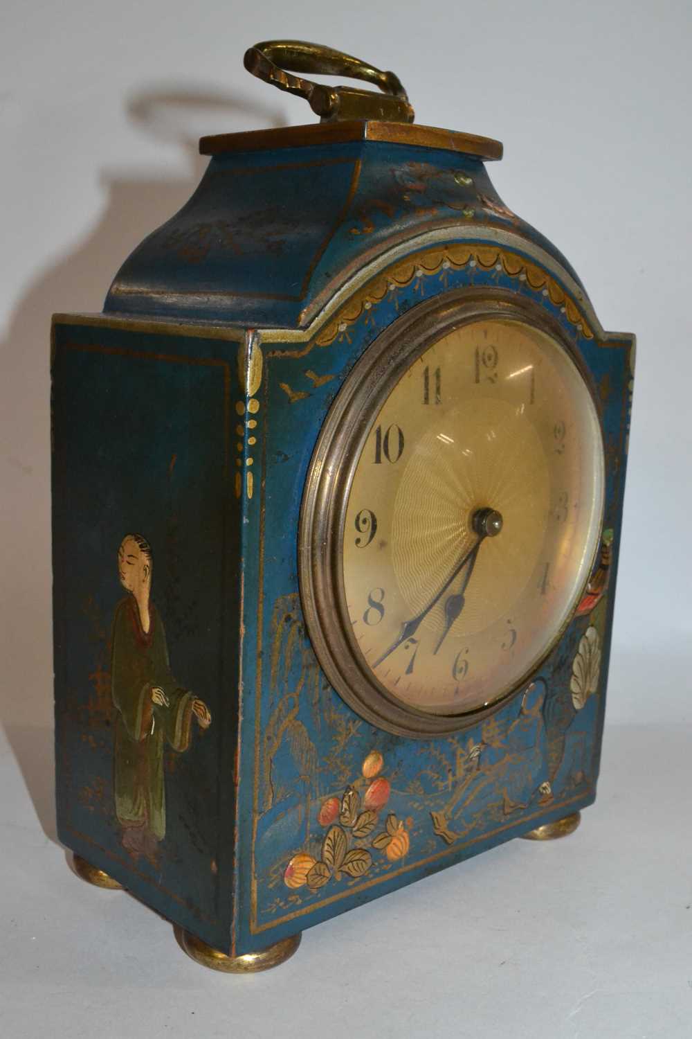 An early 20th Century mantel clock, the case with applied fruit decoration and Chinoiserie - Image 3 of 4