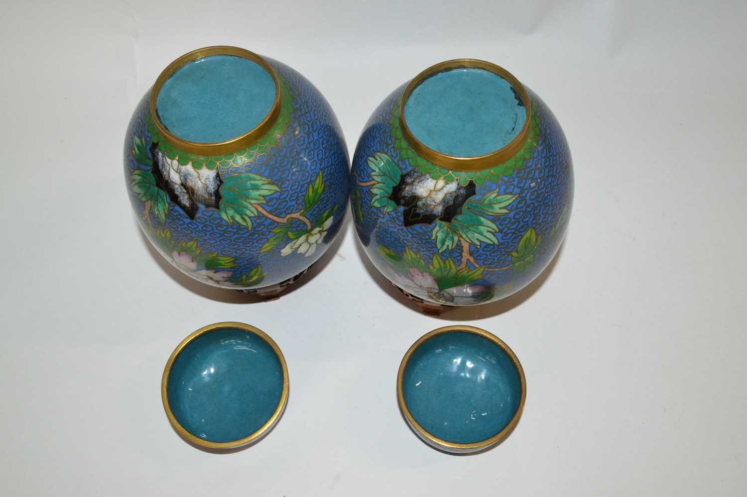 A pair of Cloisonne jars and covers, the blue ground with floral decoration, covers with matching - Image 4 of 4