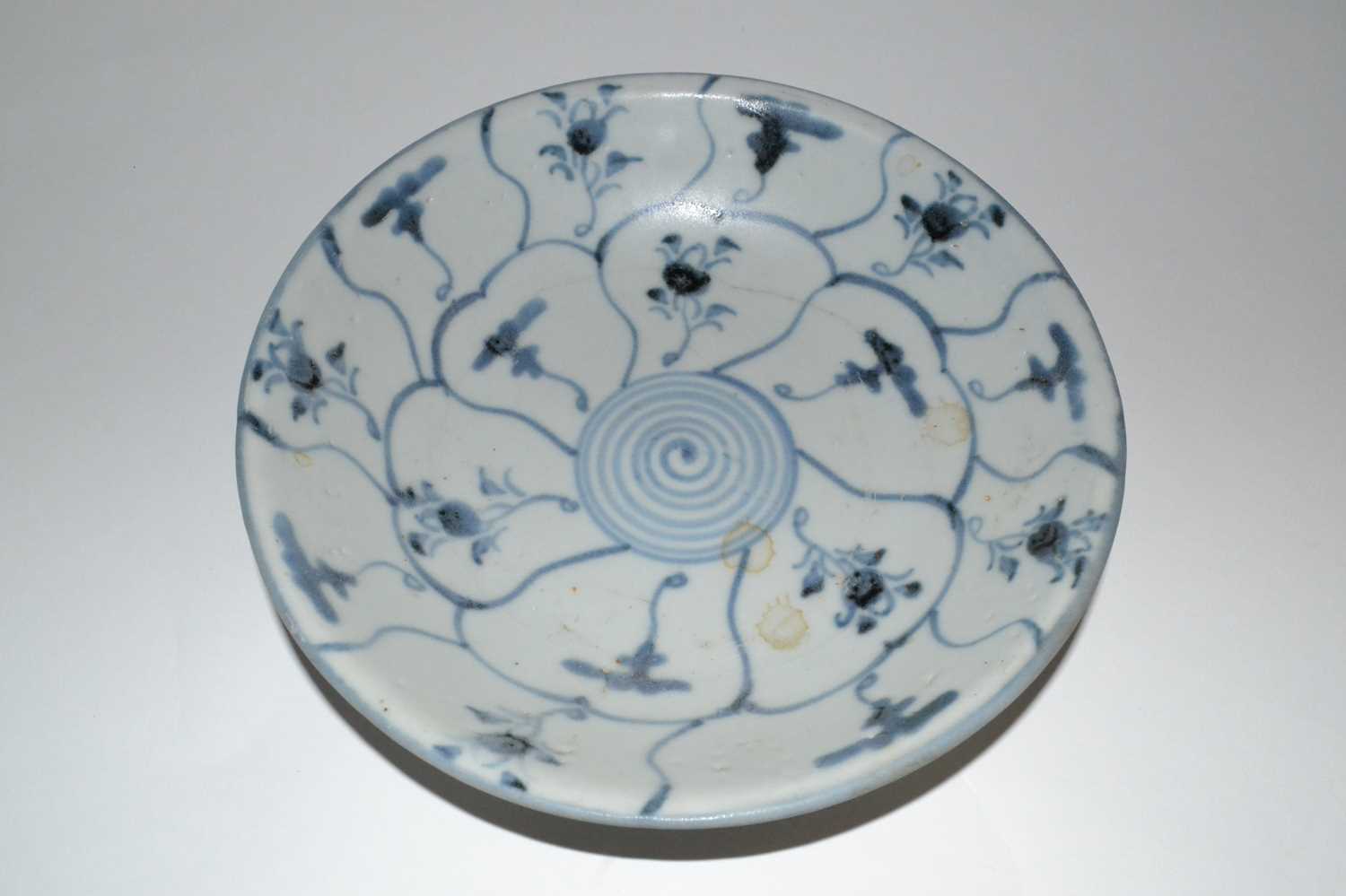 A Chinese porcelain bowl, the base with Nagel Auctions Tek Sing Cargo, 19cm diameter